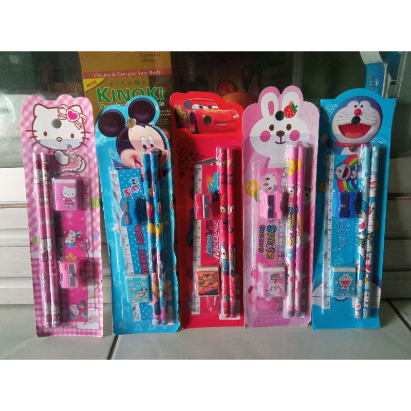 

Set Alat Tulis