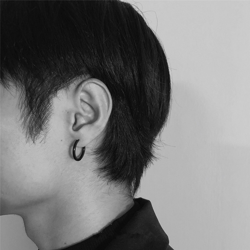 Papaozhu 1 Pc Bergaya Stainless Steel Hitam Lingkaran Hoop Anting Untuk Pria Wanita Keren Fashion Bulat Tindik Tulang Rawan Anting-Anting Punk Telinga Perhiasan