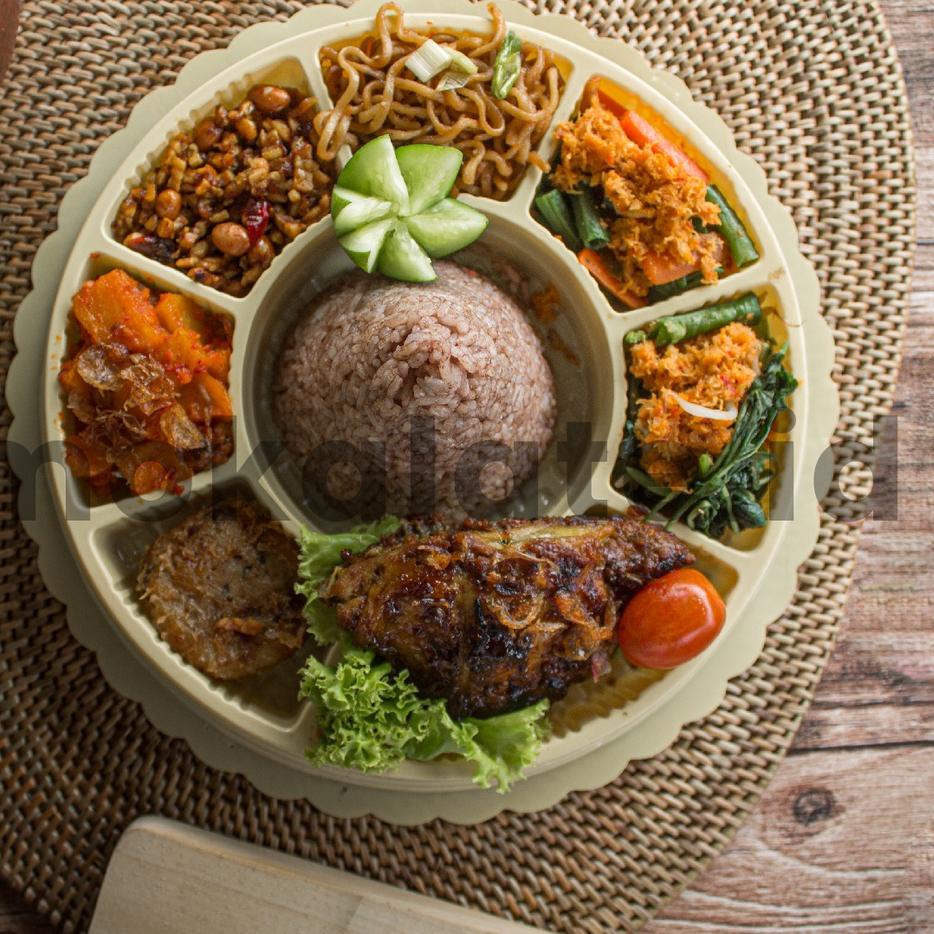 

TERBARU Nasi Tumpeng Mini Sekat Siap Saji Instant Halal Porsi Bervariasi