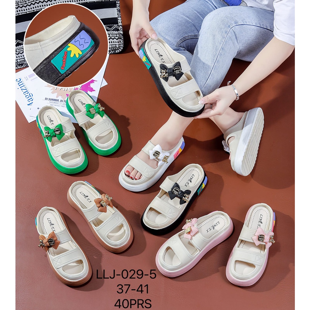 PVC Sandal Slop Double Strap Import Karet Jelly Bahan Tebal Anti Slip Sol Motif Golden Pin Bear 029-5 Emas