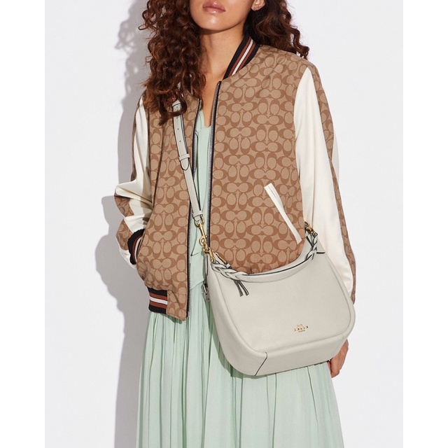 Coach Jules Hobo In Signature Canvas (C9190)