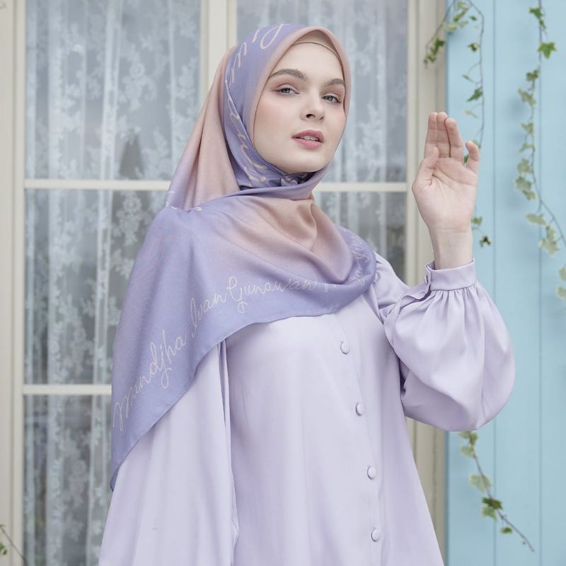 mandjha ivan gunawan hijab - chic monogram lilac