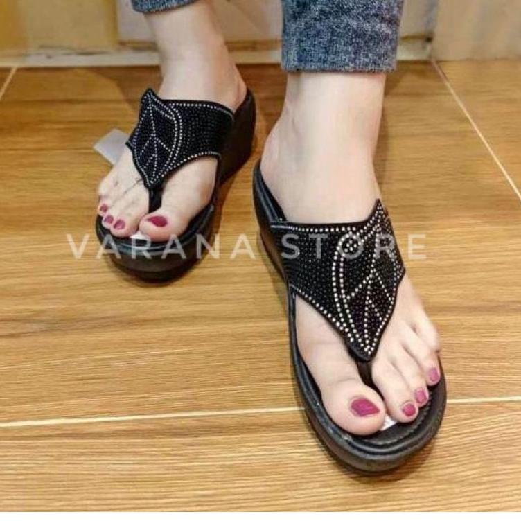 Menarik Wedges Calbi Sandal Wanita Kekinian (Calbi Blink)