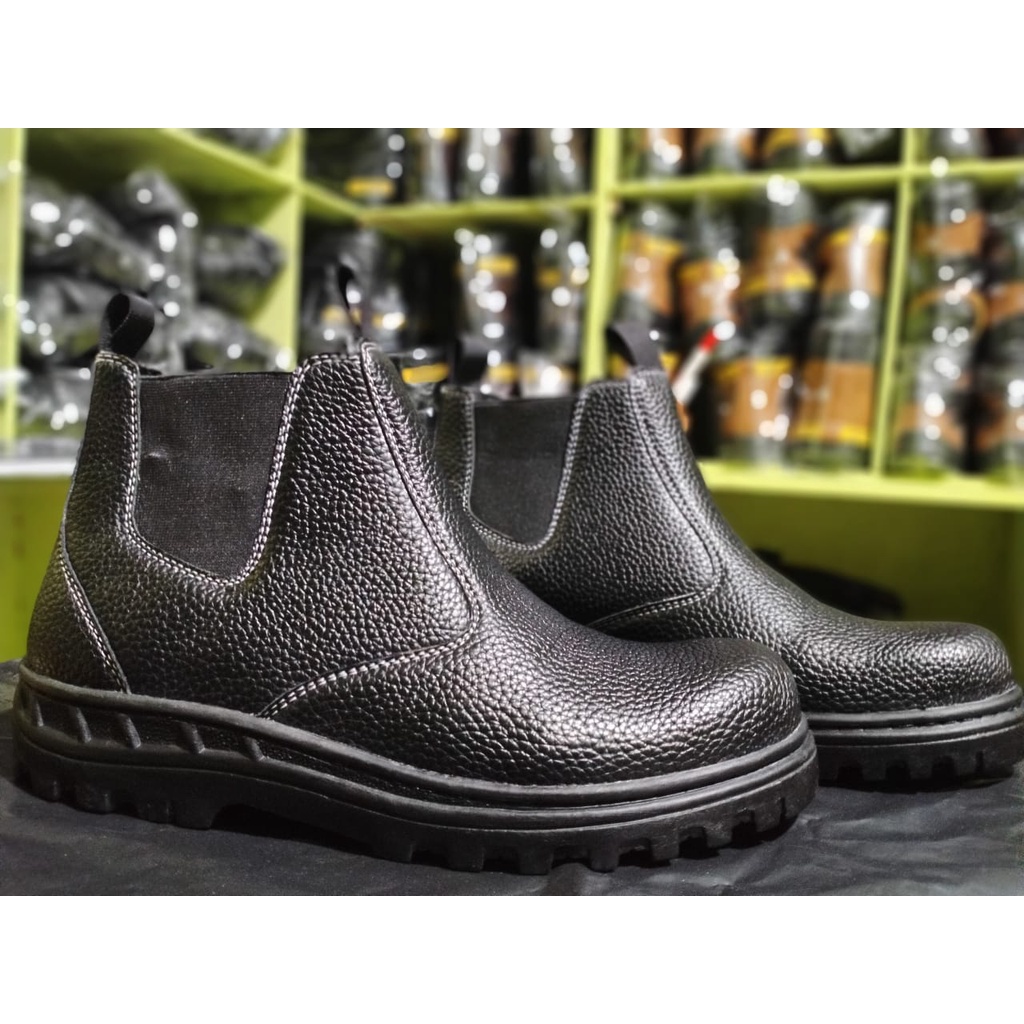 Sepatu Safety Pria Boots Slop Septi Savety Cowok Elastis Slip On Keselamatan Kerja Proyek Pabrik Bengkel Mekanik Kulit Impor Ujung Besi berkualitas