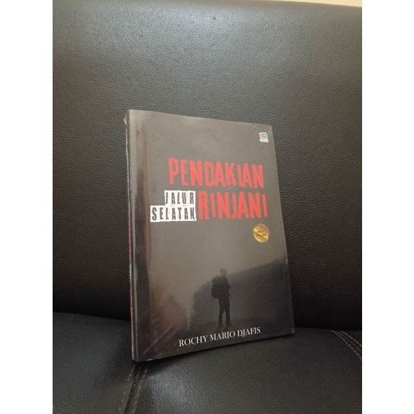 Novel BEST SELLER PENDAKIAN JALUR SELATAN RINJANI