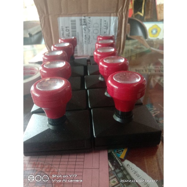 

stempel otomatis pres