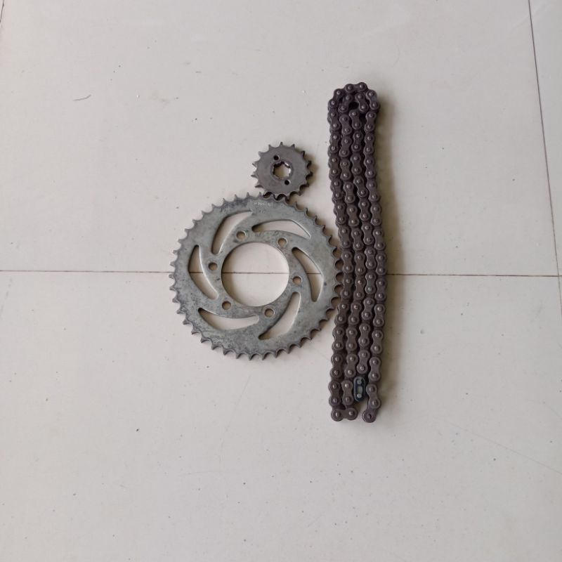 Gear set original Yamaha Vixion