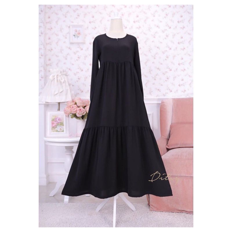 lelia marzan ditsy size M Preloved