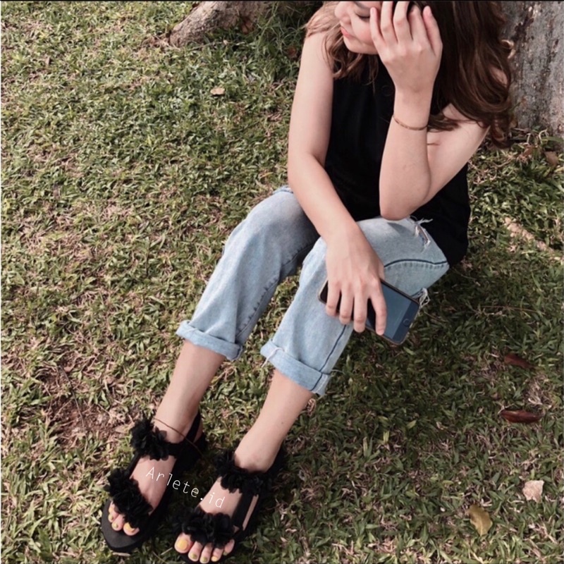 ARLETE.ID Lavina (Beads &amp; Tulle Sandal - Sandal Mote/Manik Sakura &amp; Tulle Wanita)
