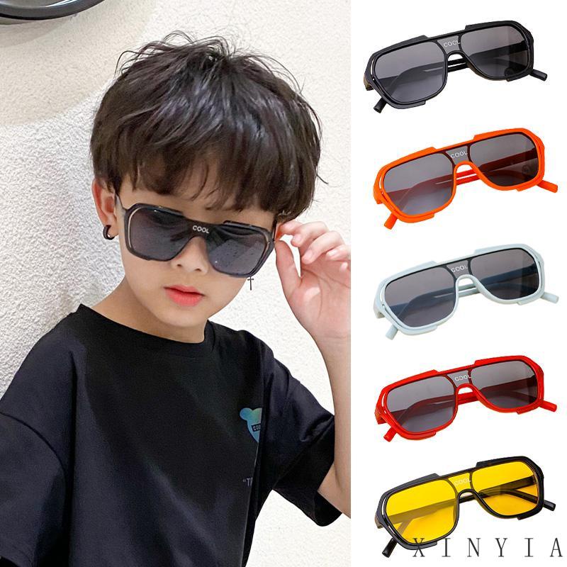 【Bayar di tempat】Kacamata Hitam Anak-Anak Bingkai One-piece Anti UV Fotografi Jalan Hadiah Ulang Tahun Fashion Sunglasses Hip Hop Kacamata Hitam Model