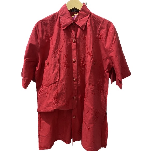 kemeja merah / kemeja maroon