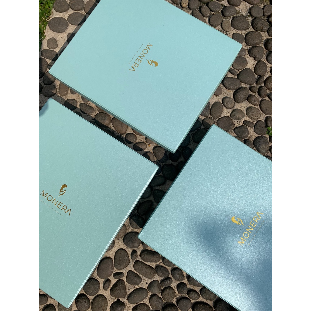 

Extra hard box packaging