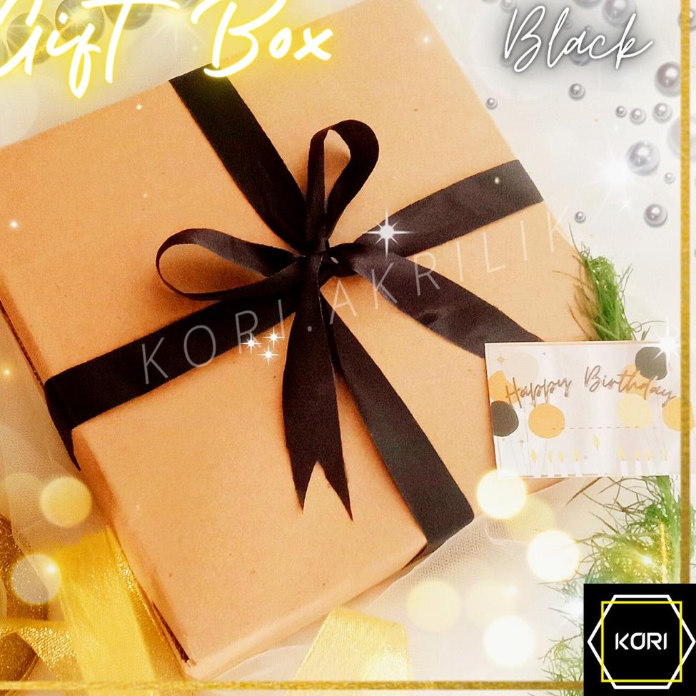 

ぎ Hampers Box / Gift Box / Kotak Kado / Box Hampers / Box Hadiah / Packaging Hadiah / Packaging Baju そ