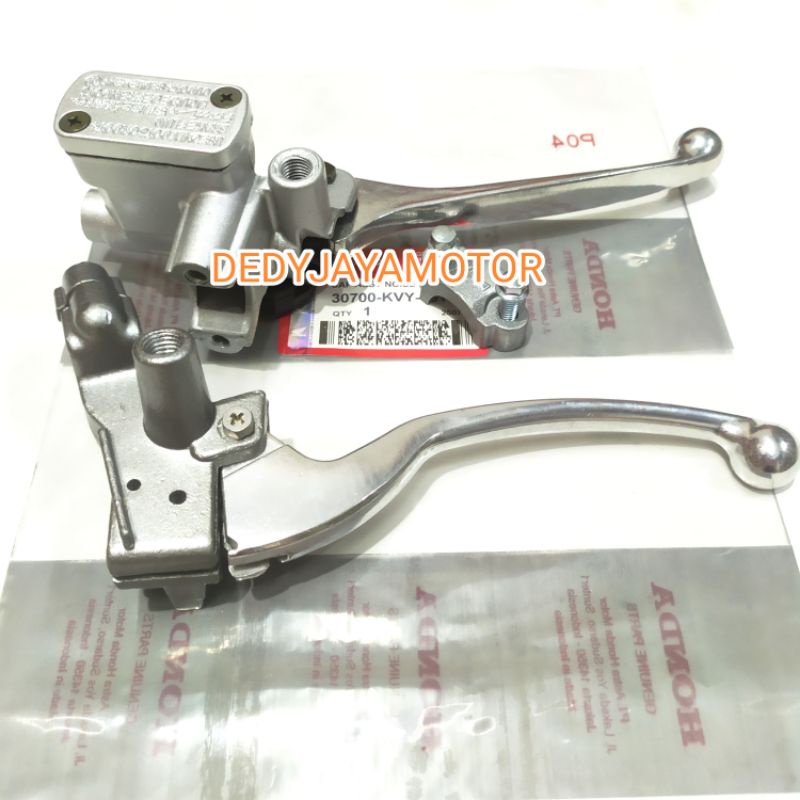 Master rem atas assy Beat karbu sepaket + dudukan spion kiri + handle rem kiri + baut handle Beat karbu pnp Beat fi 2013-2014 rekomendasi rubahan Vario 110 Karbu harga 1set sepaket
