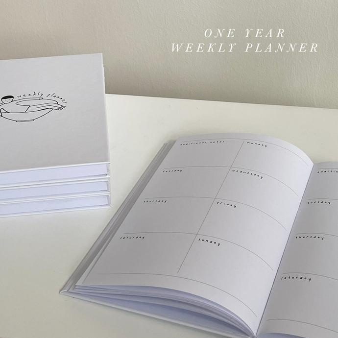 

ONE YEAR WEEKLY PLANNER (NOTEBOOK/PLANNER/ANNUAL PLANNER/HARD COVER)