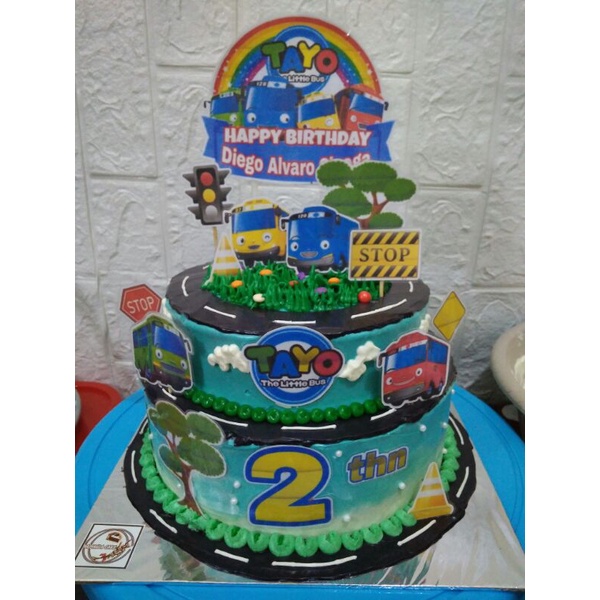 

Kue ulang tahun custom toper dan nama (20cm & 16cm)