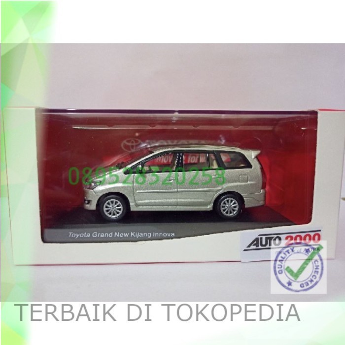 COD Diecast Toyota grand new kijang Innova auto2000 tomica lotus