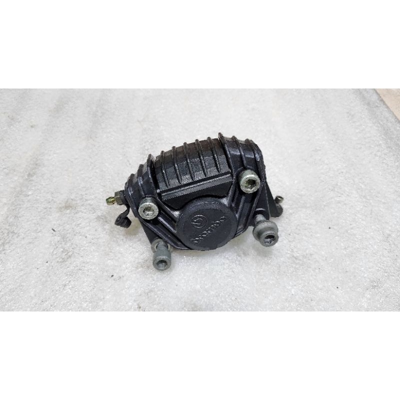 Kaliper Brembo Original Piston Carbon 2p caliper Limbah moge Bmw