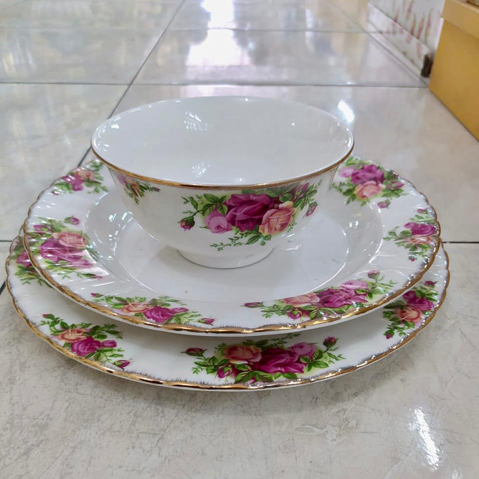 dinnerset capodimonte / piring ceper piring cekung piring makan keramik capodimonte motif bunga seri