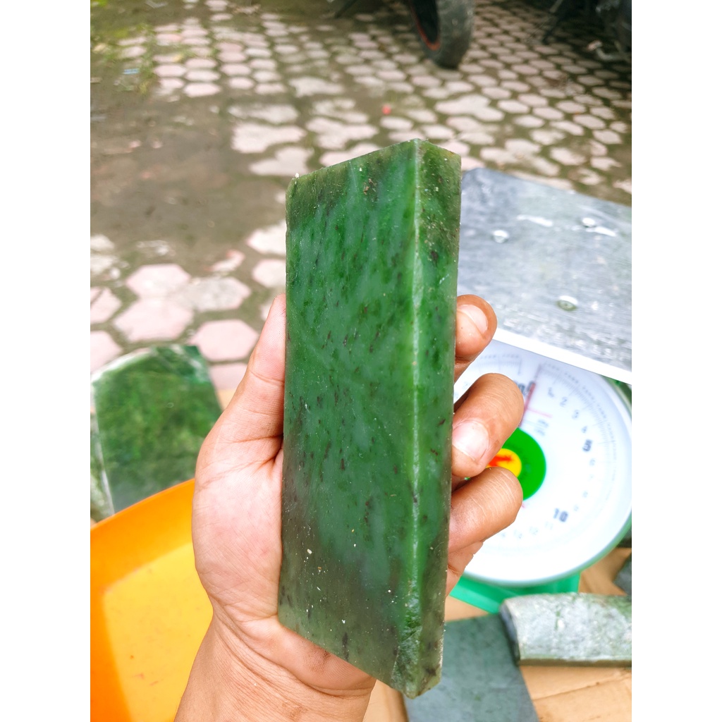 BATU GIOK ACEH GREEN NEPHRITE JADE BAHAN LEMPENGAN KASAR KD3180