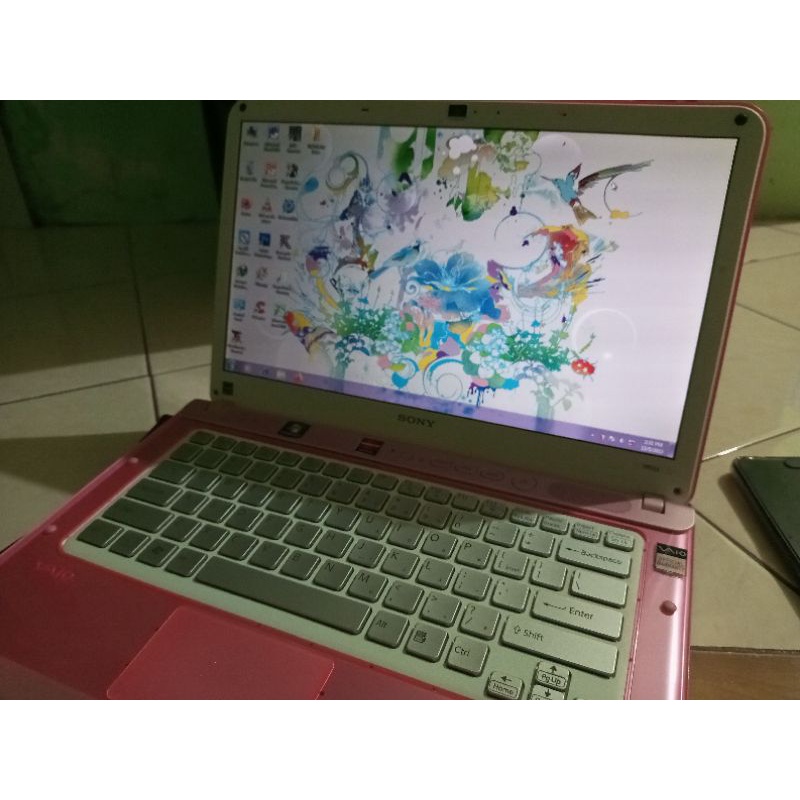 Sony Vaio VPCCA15FG core i5 2410M second like new