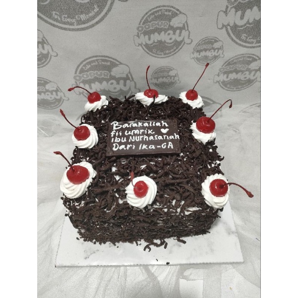 

blackforest cake 12cm,16cm,18cm