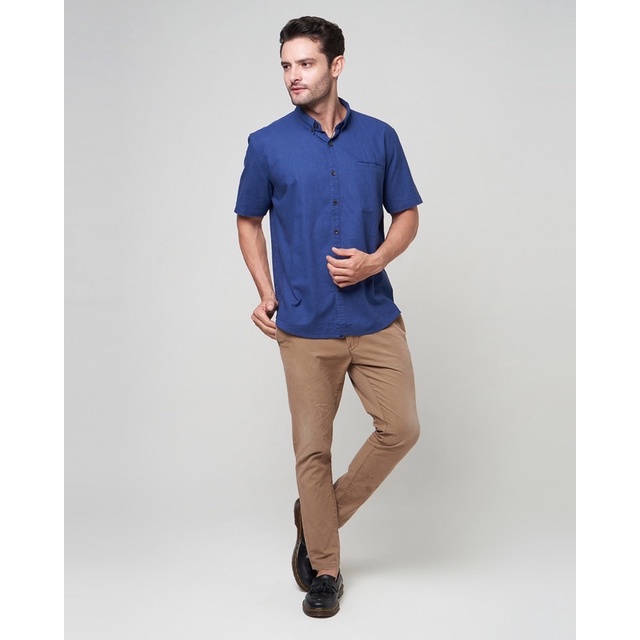 Peternation kemeja linen plus kerah basic pendek royal blue regular fit