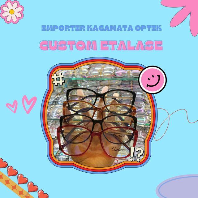 CUSTOM ETALASE KACAMATA OPTIK