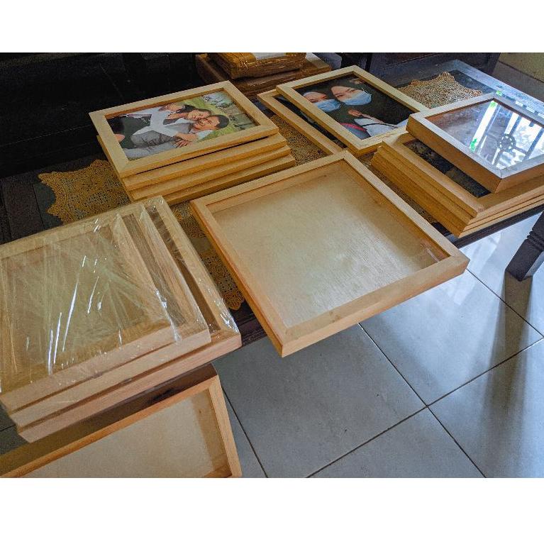 PEN.22De22ᶜ ‣ Pigura premium / frame / Bingkai Kayu 3D ukuran 30x30 + Kaca Acrylic anti pecah