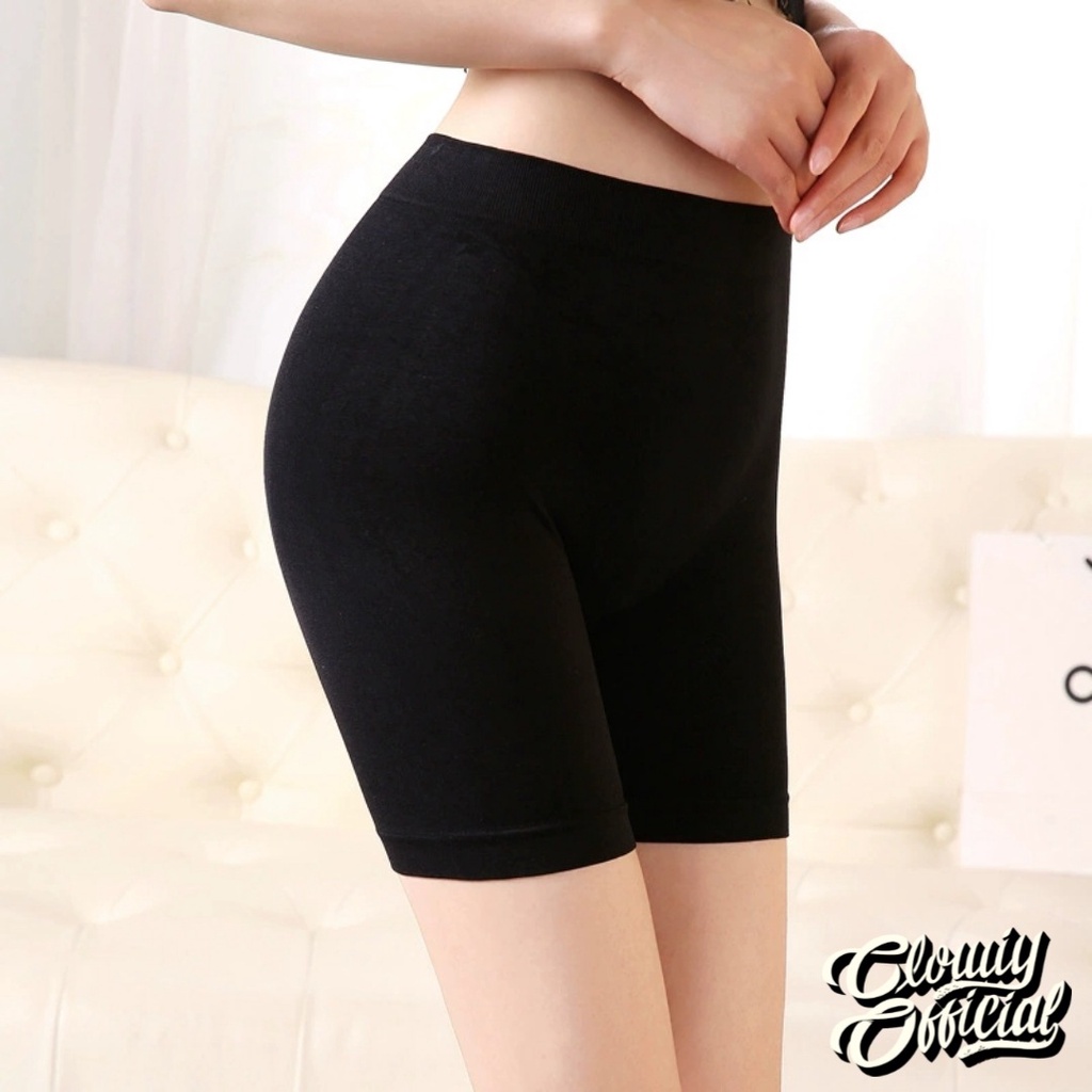 NUZ Clowiy Celana Short / Shortpants uk. std &amp; jmb