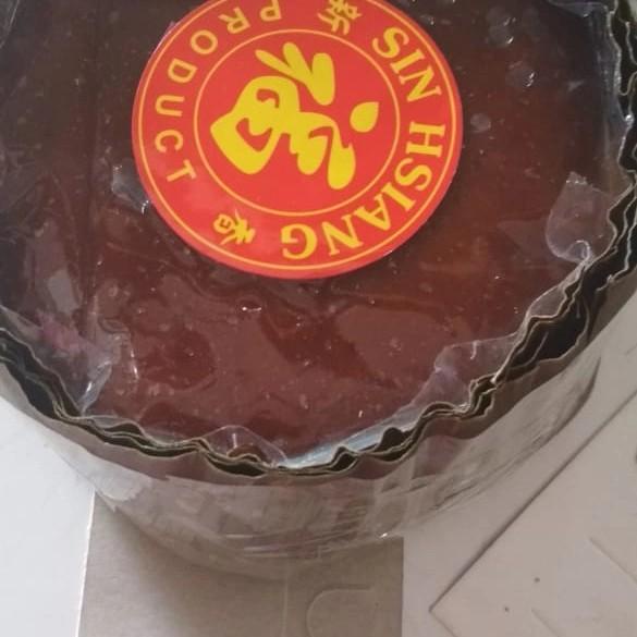 

Kue Keranjang Daun 1,2Kg/Thiam Pan/Dodol Sin Cia Daun/Kue Imlek Kering 077