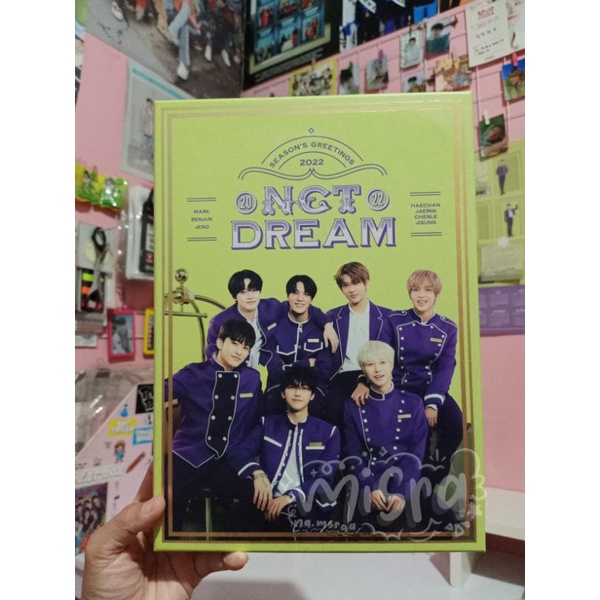 (READY) Box Season's greeting 2022 NCT DREAM dan poster A4 season greeting 2022 jungwoo nct 127