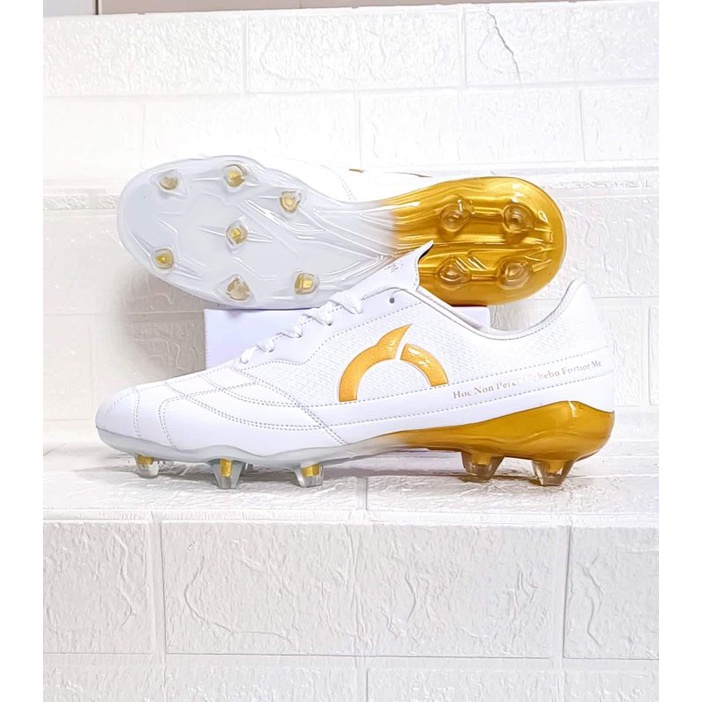 SEPATU BOLA ORTUSEIGHT MURAH