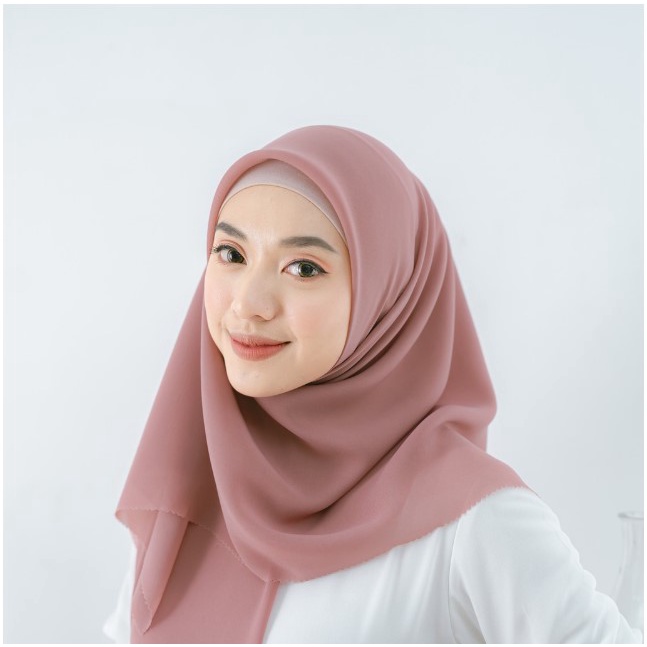 Kerudung Segi Empat Bella Square Laser Cut Jilbab Murah Segiempat Paris Polos Premium - MyOutfit Hijab Best