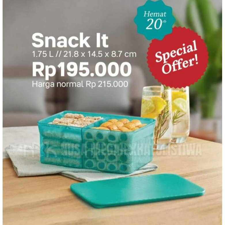 Tupperware snack it