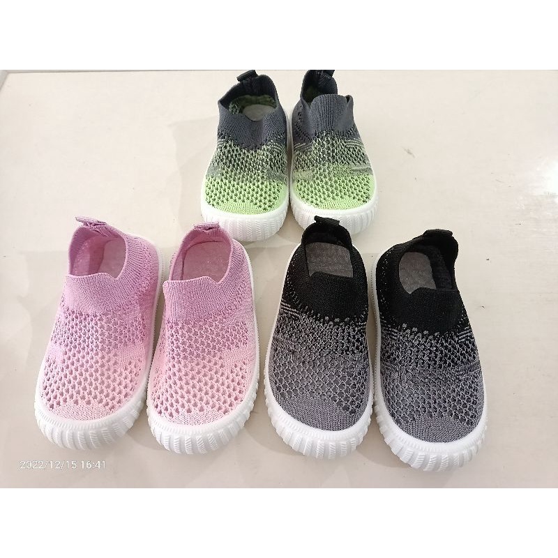 [1-3th] Sepatu gradasi anak laki &amp; perempuan breathable