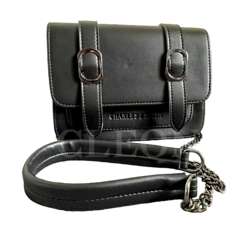 Tas sling bag slempang rantai wanita hitam