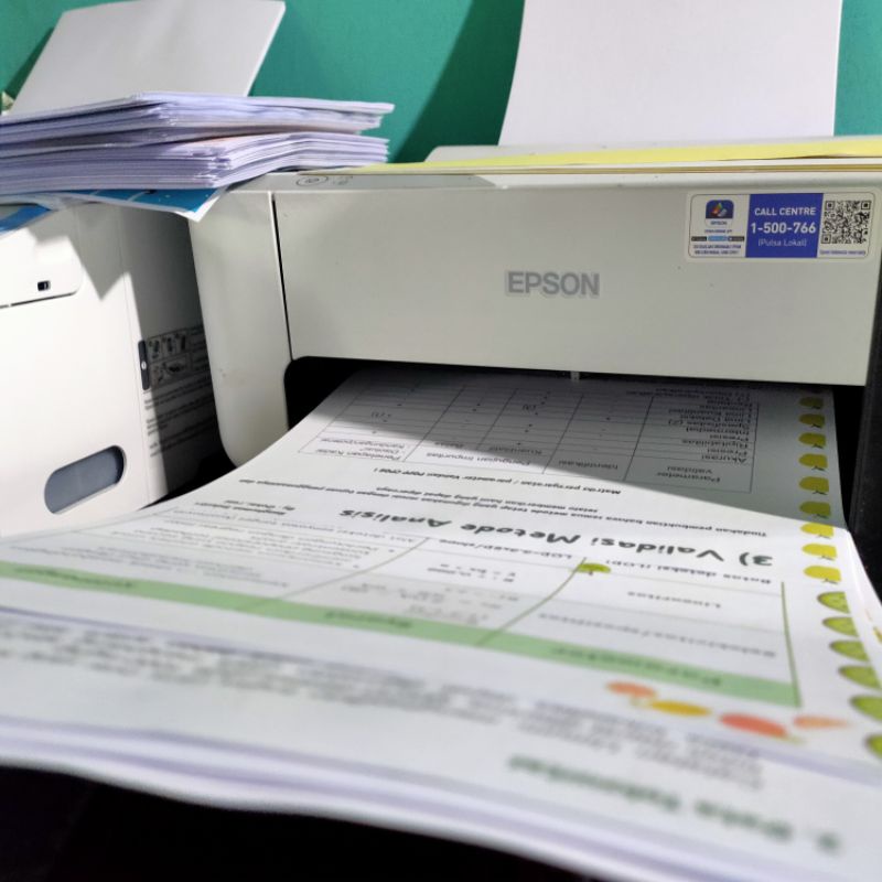 PRINT TUGAS/MAKALAH/DOKUMEN UKURAN KERTAS A4. NGEPRINT ONLINE MEDAN.