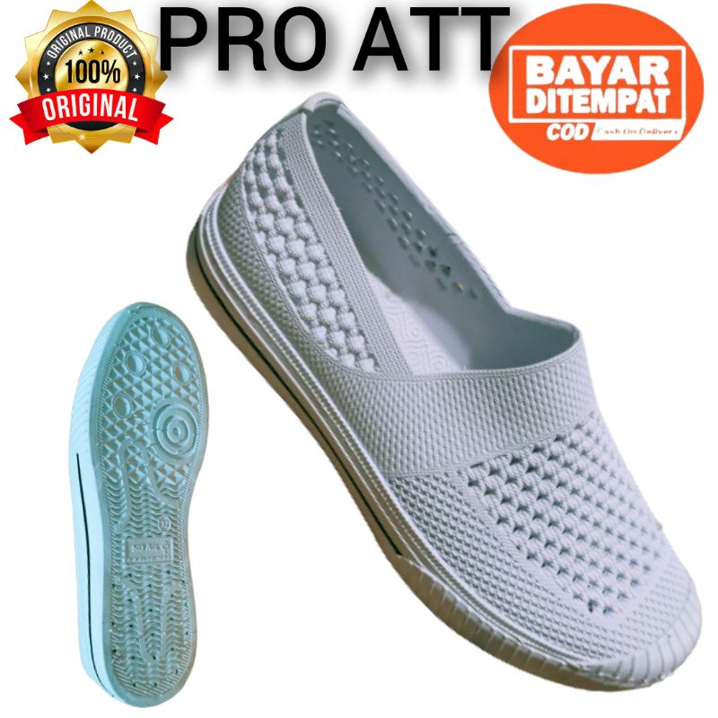 Sepatu karet slip on PEREMPUAN SEPATU ATT KARET PEREMPUAN