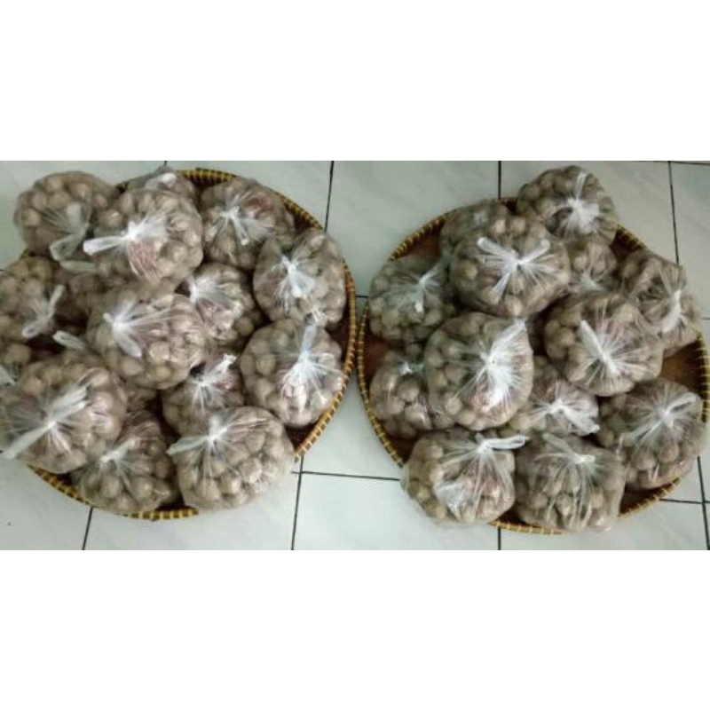 

Bakso paket hajatan isi 60 butir plus bumbu