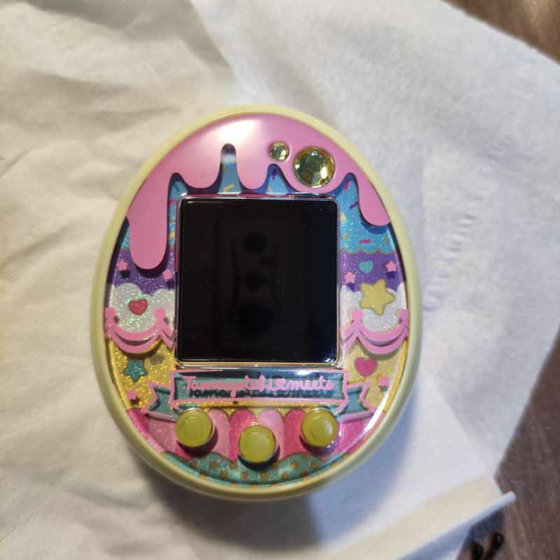 Tamagotchi meets sweets
