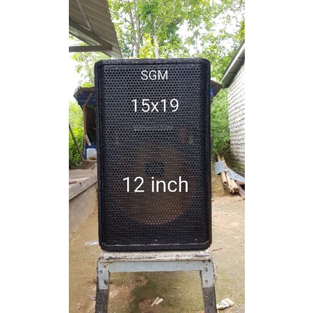 Box speaker aktif 12 inch dan lubang stand besi