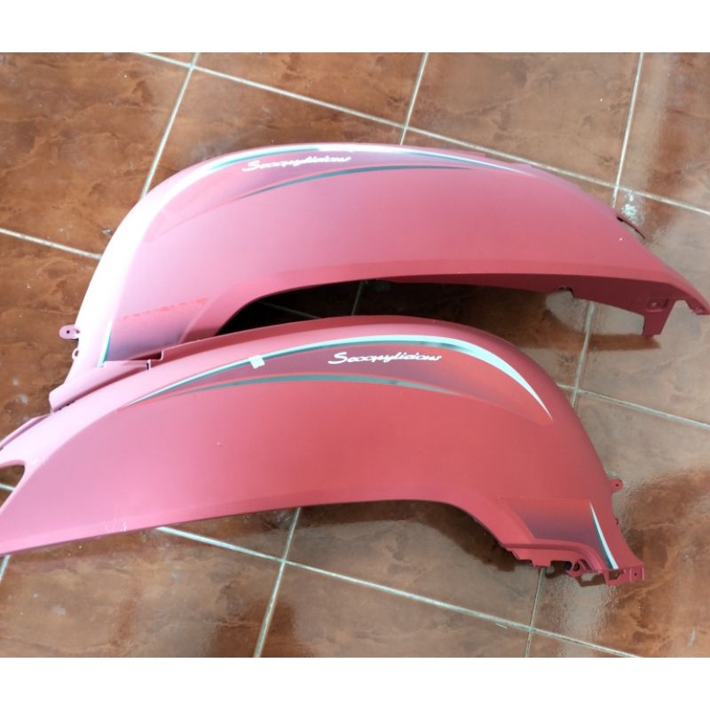 Cover body samping Scoopy 2018 merah mate