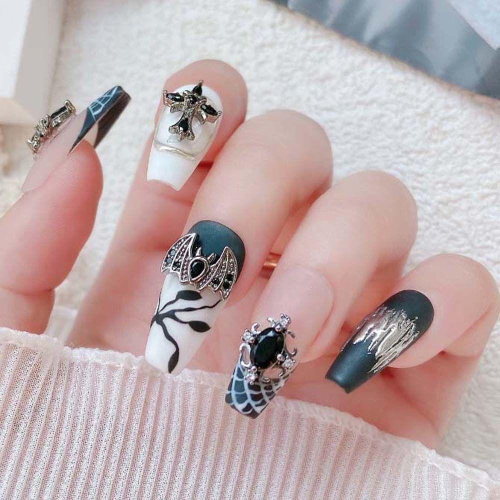 Mxbeauty Cross Dekorasi Kuku Wanita Angin Gelap Gaya Cinta Hati Kelelawar Manikur Aksesoris Spider 3D Nail Jewelry
