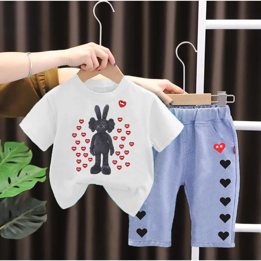 SETELAN ANAK BAJU KAOS BAHAN KATUN CELANA PANJANG DENIM UMUR 1-5 TAHUN MOTIF LOVE KELINCI BAJU ATASAN ANAK PEREMPUAN SETELAN ANAK PEREMPUAN TERBARU FASHION ANAK MASA KINI TERMURAH HARGA TERJANGKAU OUTFIT KASUAL