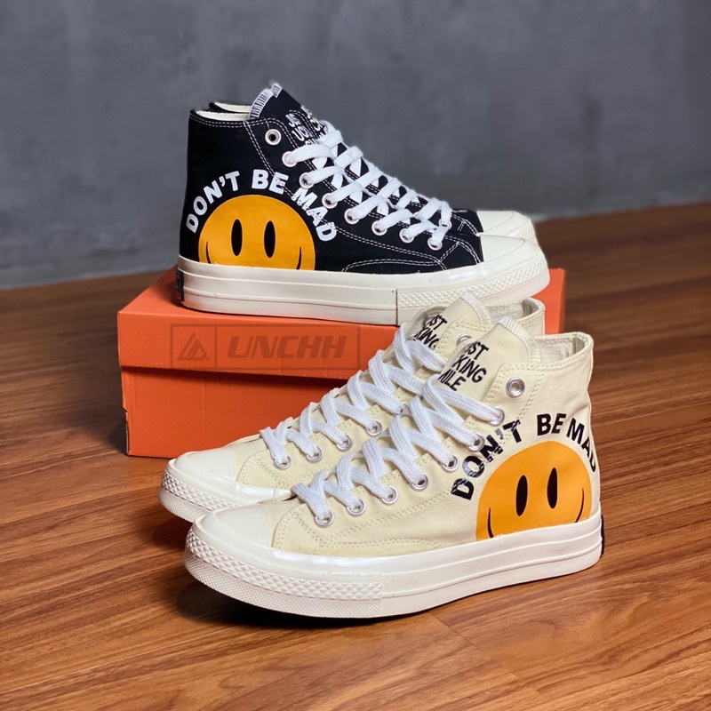 Best Seller Sepatu Sneakers Pria & Wanita Converse 70’a High Black & White Smile Free Ongkir