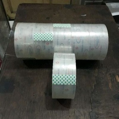 

Lakban Plastik Bening 45 mm (90 yard)