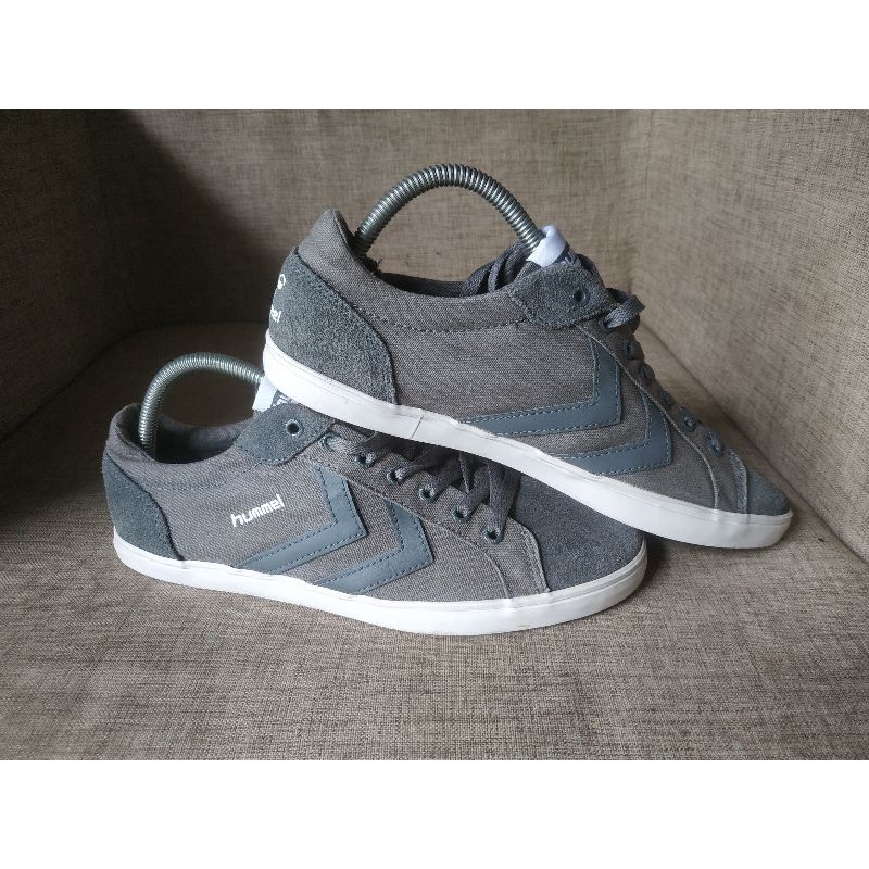 sepatu hummel