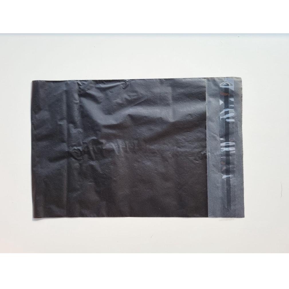 

[PRODUK RSIHZ] POLYMAILER ±100PCS 17x30CM HITAM SUPER EKONOMIS PLASTIK POLYMAILER ECO BLACK 88D