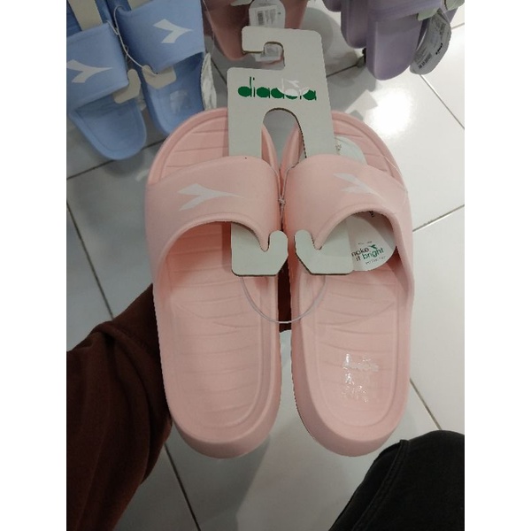 Sandal Slip on Diadora Festo - baby pink